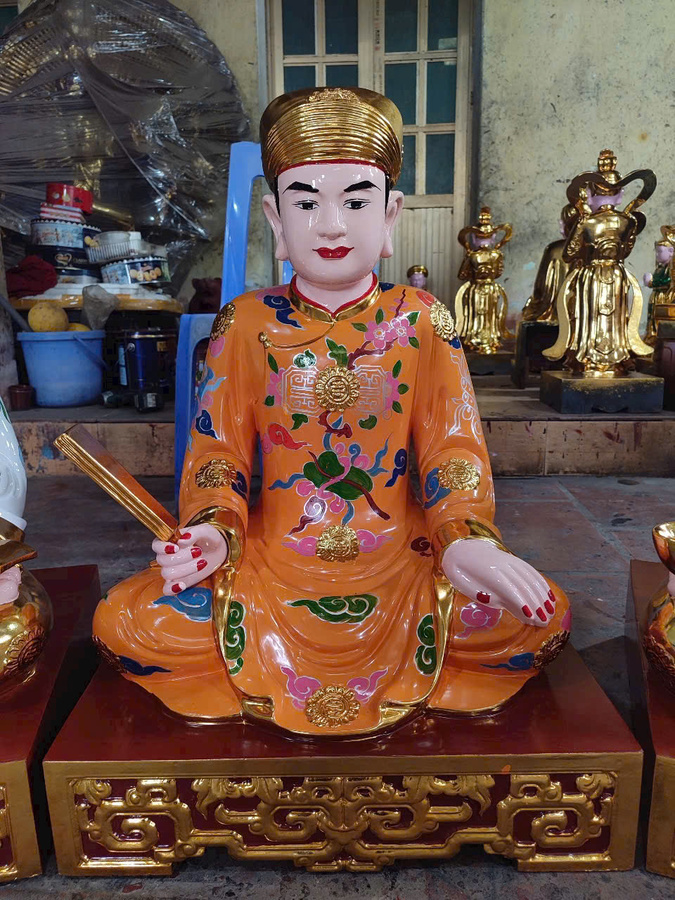 Tượng Hoàng 10