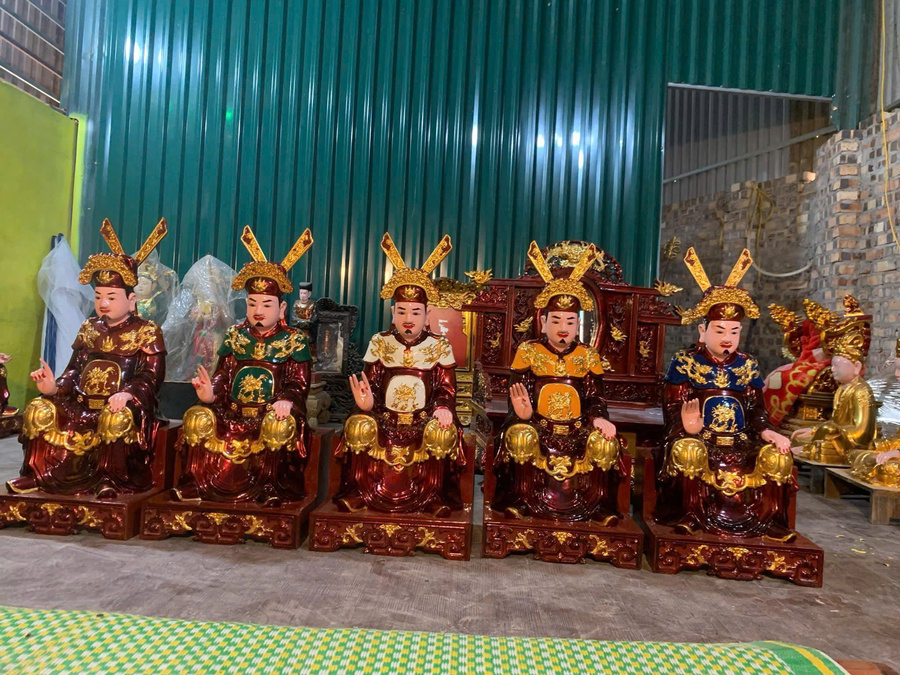 Tượng ngũ vị tôn quan