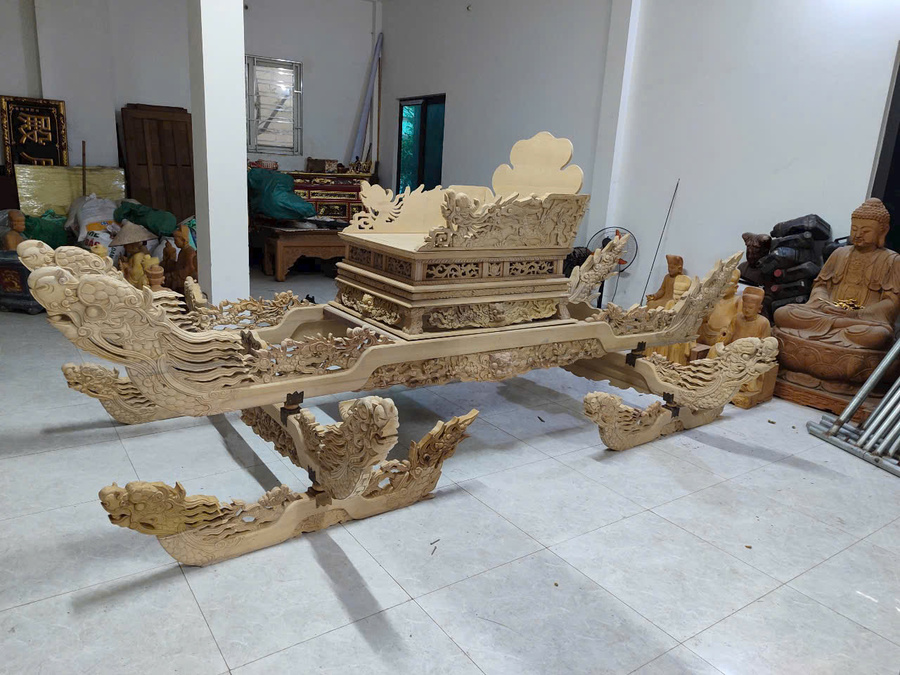 Mẫu kiệu 005