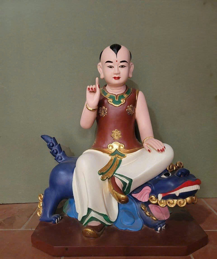 Tượng cậu 002