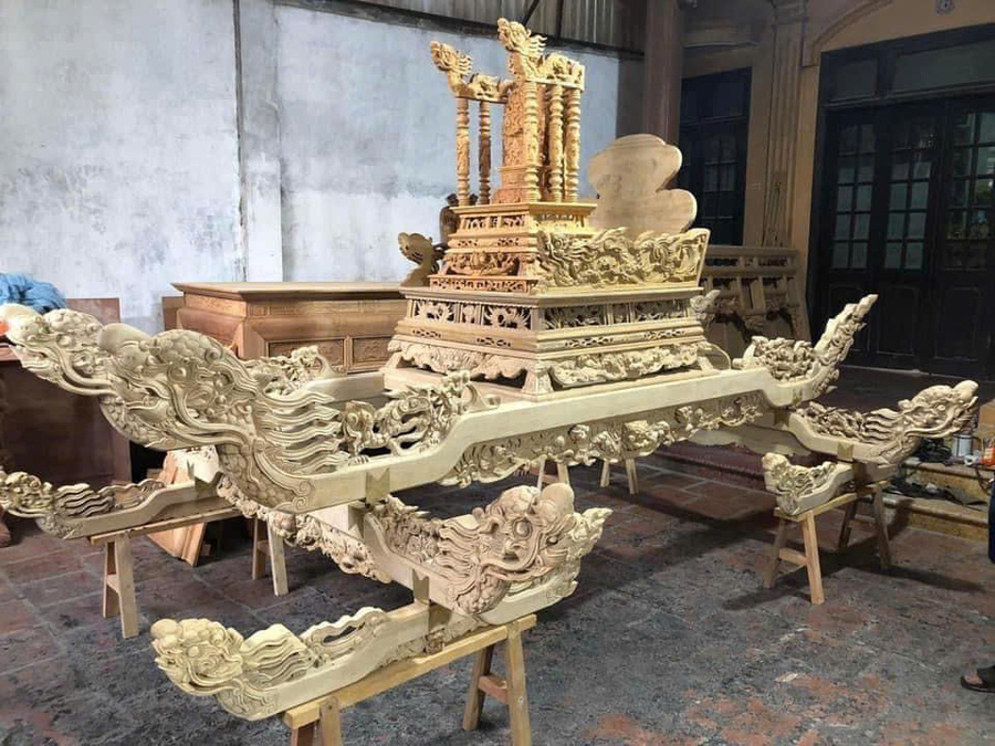 Mẫu kiệu 001