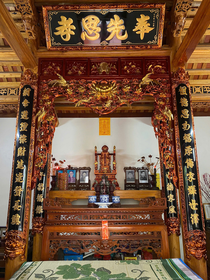 Mẫu gian thờ theo lối cổ 3 gian 008