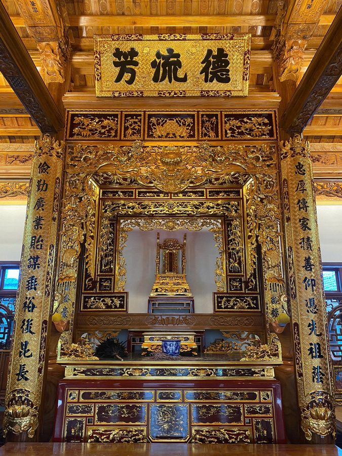 Mẫu gian thờ theo lối cổ 3 gian 006