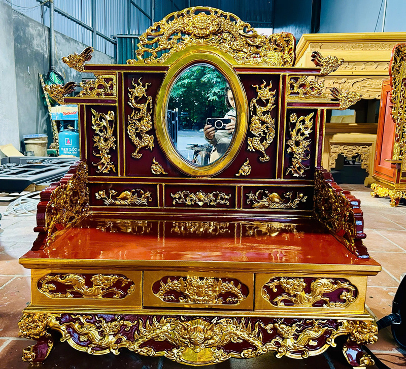 Mẫu bàn Loan 003